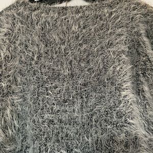 Furry Sweater Relaxed fit Small